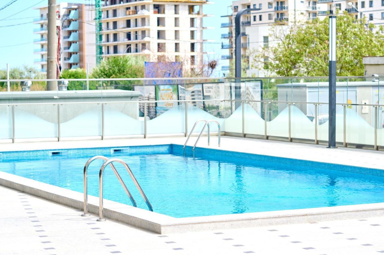 Blue Wave Studio In Nord10 - Pool N Playground 마마이아 외부 사진